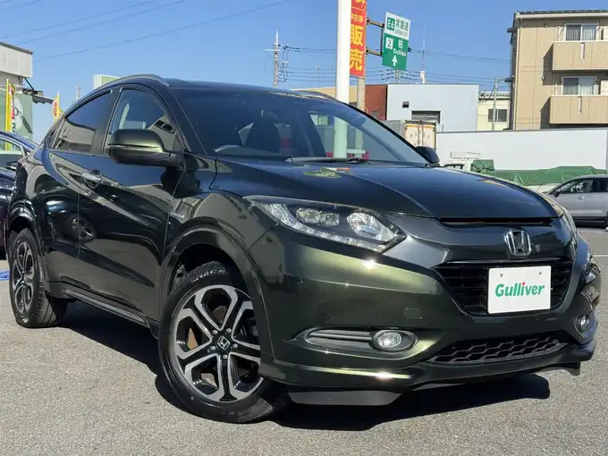 新着情報“ヴェゼルハイブリッドZ”2014年式ミスティックグリーンパール入荷しました！