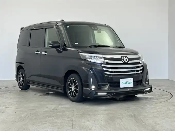 新着情報“ルーミーカスタムG”2022年式ブラックマイカメタリック入荷しました！
