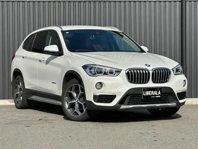 新着情報“Ｘ１xDrive 18d xライン”2017年式ミネラルホワイト入荷しました！