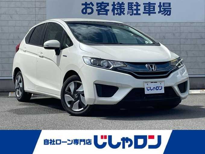 新着情報“フィットハイブリッドハイブリッド・Lパッケージ”2014年式プレミアムホワイトパール入荷しました！