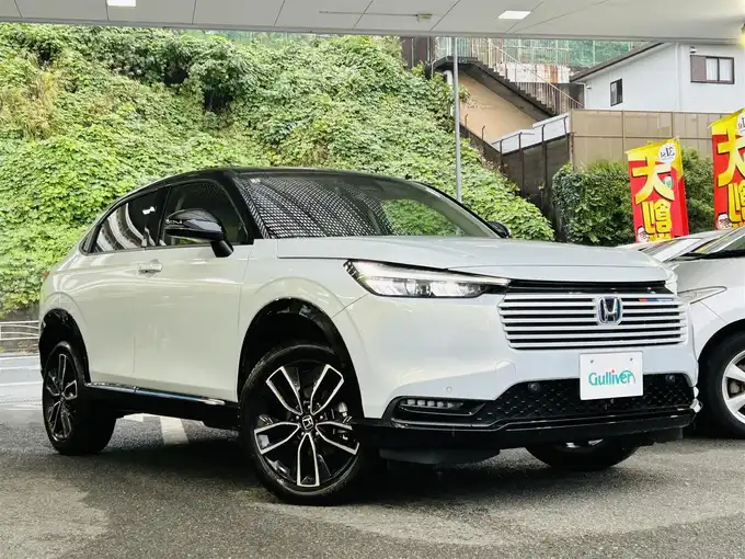 新着情報“ヴェゼルe:HEV Z・PLaYパッケージ”2025年式プレミアムサンライトホワイトパール入荷しました！