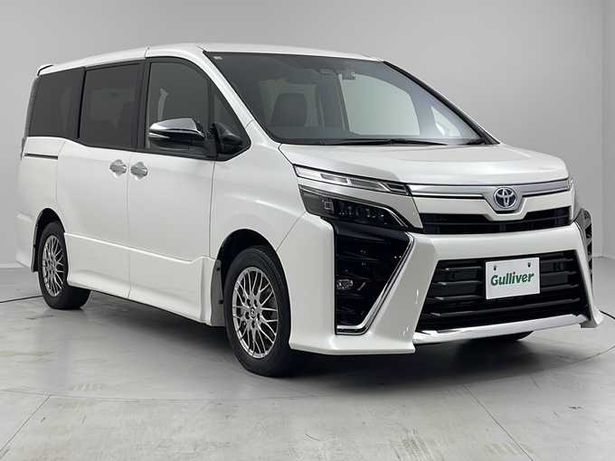 新着情報“ヴォクシーハイブリッドZS 煌Ⅲ”2020年式ホワイトパールクリスタルシャイン入荷しました！