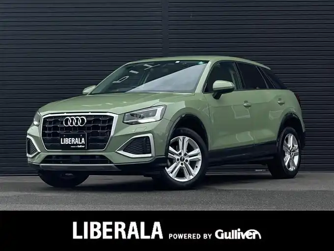 新着情報“Ｑ２35TFSIアドバンスド”2023年式緑入荷しました！