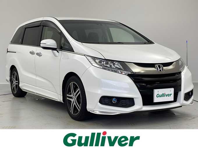 新着情報“オデッセイアブソルート・20thアニバーサリーパッケージ”2015年式ホワイトオーキッドパール入荷しました！