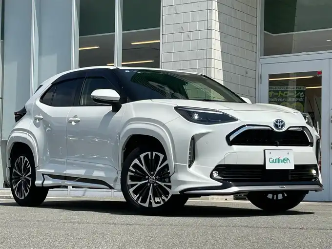 新着情報“ヤリスクロスハイブリッドX”2021年式ホワイトパールクリスタルシャイン入荷しました！