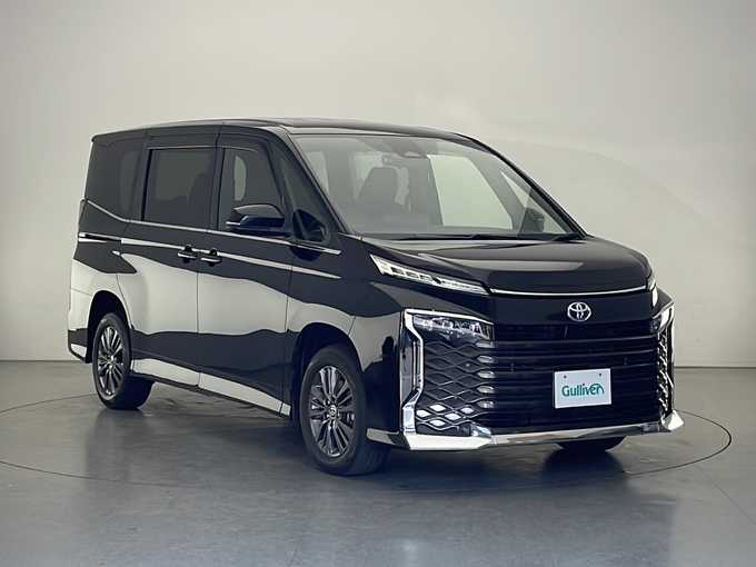 新着情報“ヴォクシーハイブリッドS－Z”2022年式アティチュードブラックマイカ入荷しました！