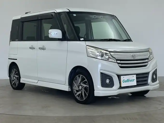 新着情報“スペーシアカスタムXS デュアルカメラブレーキサポート装着車”2015年式クリスタルホワイトP入荷しました！