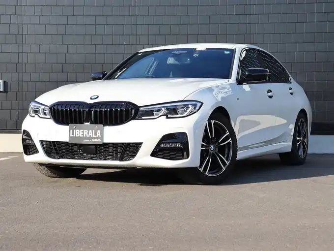 新着情報“３シリーズ320d xDrive シトリンブラックエディション”2020年式アルピンホワイトⅢ入荷しました！
