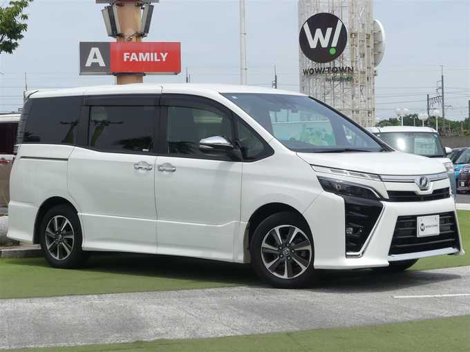 新着情報“ヴォクシーZS 煌Ⅱ”2020年式ホワイトパールクリスタルシャイン入荷しました！