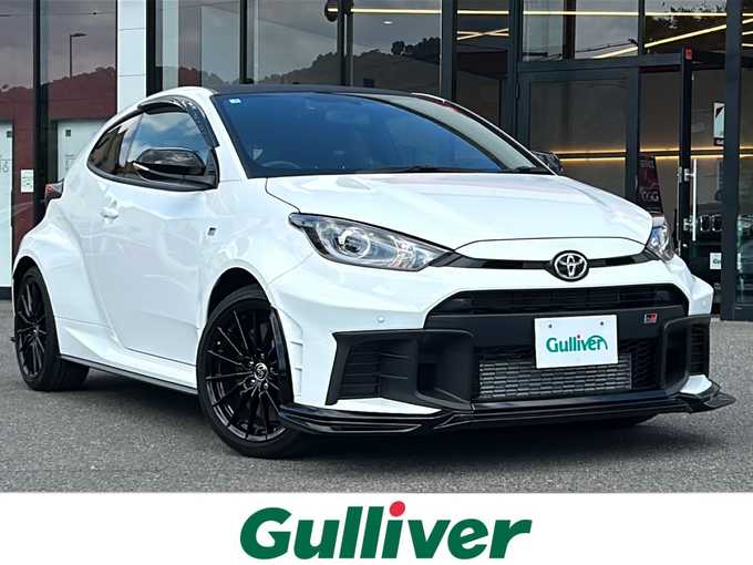 新着情報“ＧＲヤリスRC”2025年式スーパーホワイトⅡ入荷しました！