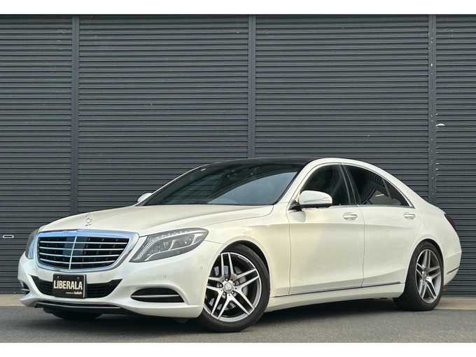 新着情報“ＳクラスS400hエクスクルーシブ”2016年式ダイヤモンドホワイト入荷しました！