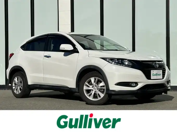 新着情報“ヴェゼルX・ホンダセンシング”2017年式ホワイトオーキッド