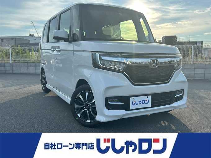 新着情報“Ｎ－ＢＯＸカスタムG・Lホンダセンシング”2018年式プラチナホワイトパール入荷しました！