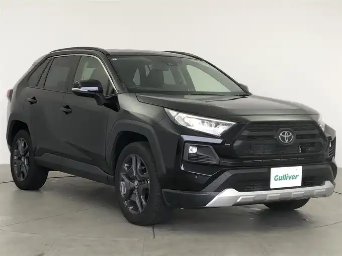 新着情報“ＲＡＶ４アドベンチャー”2023年式アティチュードブラックマイカ入荷しました！
