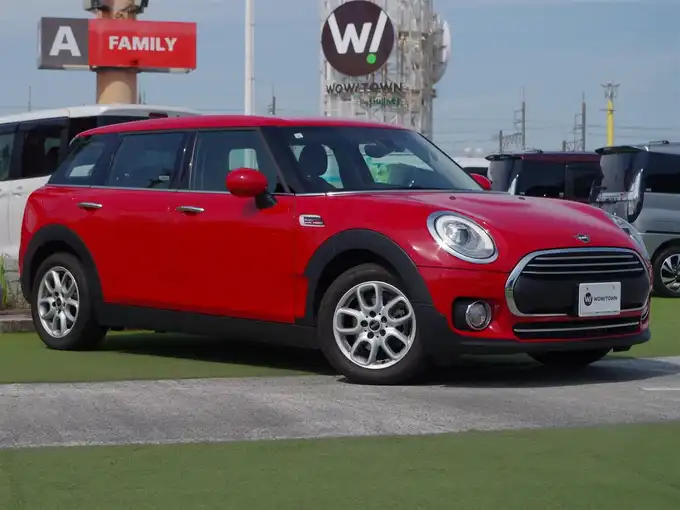 新着情報“ＭＩＮＩワン クラブマン”2019年式チリ・レッド入荷しました！
