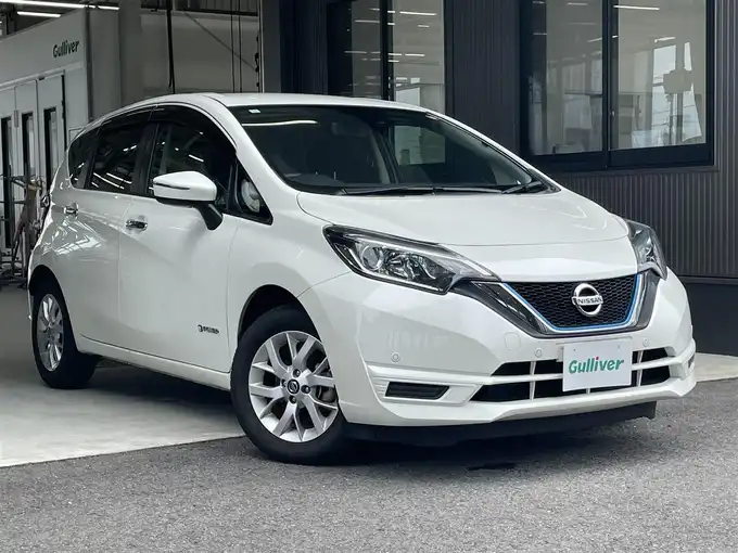 新着情報“ノートe－パワー X”2019年式ブリリアントホワイトパール入荷しました！