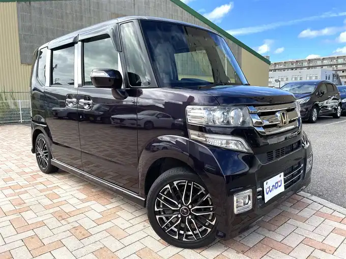 新着情報“Ｎ－ＢＯＸカスタムG・Lパッケージ”2016年式プレミアムベルベットパープル・パール入荷しました！