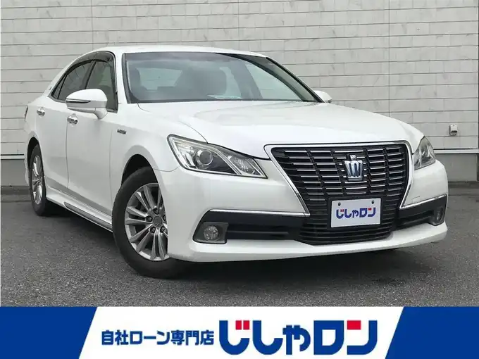 新着情報“クラウンハイブリッドロイヤルサルーン”2014年式ホワイトパールクリスタルシャイン入荷しました！