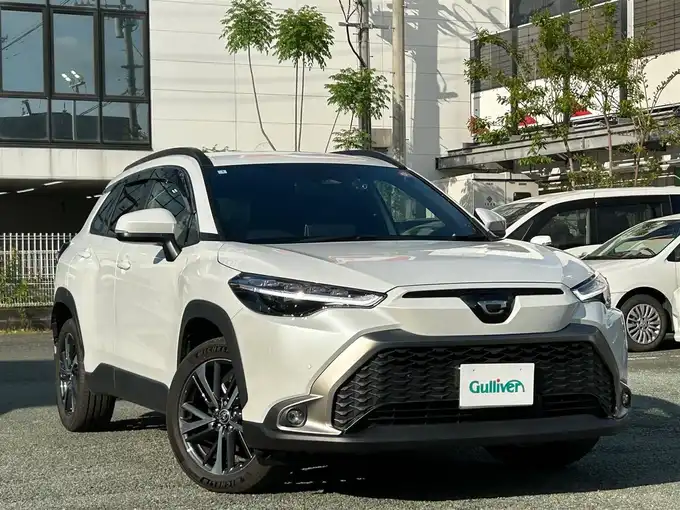 新着情報“カローラクロスハイブリッド Z”2025年式プラチナホワイトパールマイカ入荷しました！