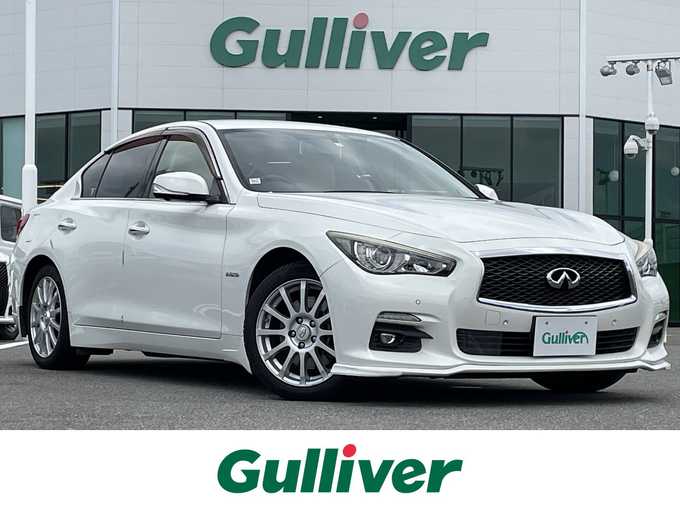新着情報“スカイライン350GT FOUR ハイブリッド タイプP”2014年式クリスタルホワイトパール入荷しました！