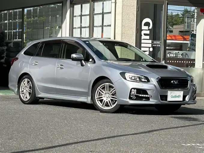 新着情報“レヴォーグ1．6GT－Sアイサイト”2014年式アイスシルバーメタリック入荷しました！