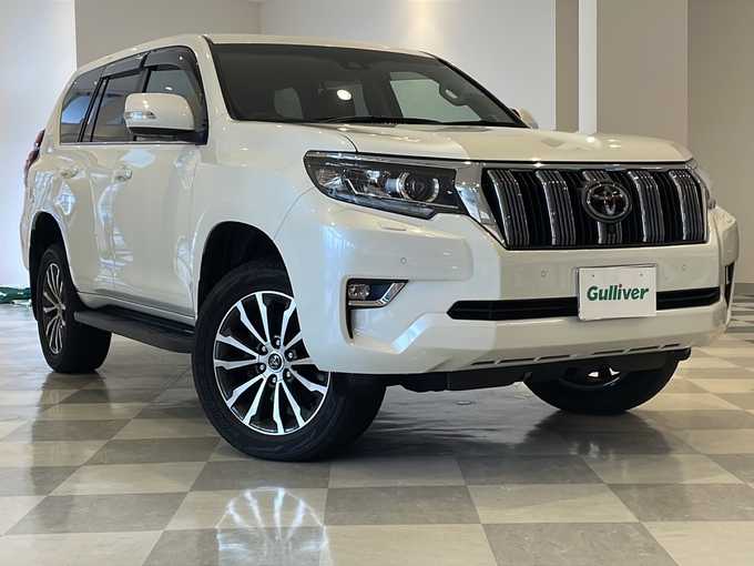 新着情報“ランドクルーザープラドTX Lパッケージ”2019年式ホワイトパールクリスタルシャイン入荷しました！