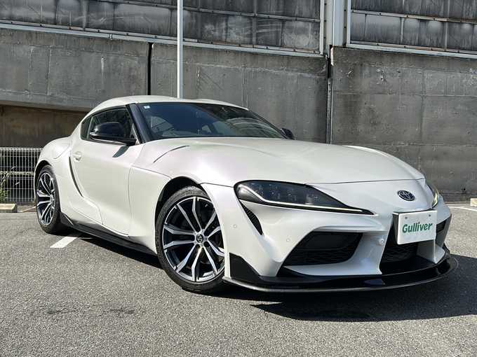 新着情報“スープラSZ－R”2022年式ホワイトメタリック入荷しました！