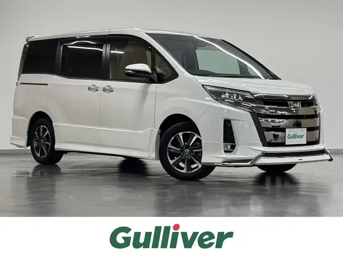 新着情報“ノアSi ダブルバイビーⅡ”2020年式ホワイトパールクリスタルシャイン入荷しました！