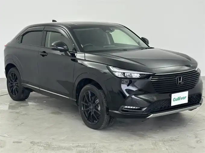新着情報“ヴェゼルe:HEV Z”2021年式クリスタルブラックパール入荷しました！