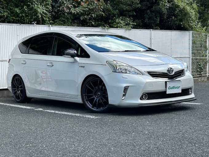 新着情報“プリウスαG”2013年式ホワイトパールクリスタルシャイン入荷しました！