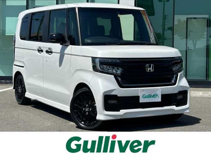新着情報“Ｎ－ＢＯＸカスタムLターボ特別仕様車スタイル+ブラック”2022年式プラチナホワイトパール入荷しました！