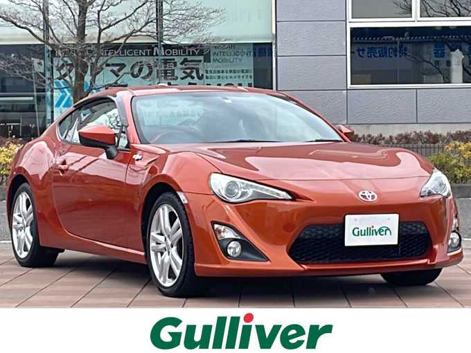 新着情報“８６GT”2013年式オレンジメタリック入荷しました！