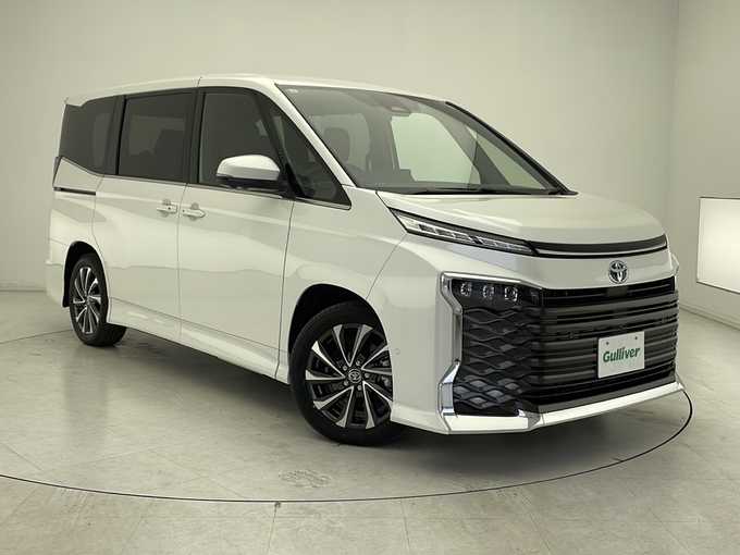 新着情報“ヴォクシーハイブリッドS－Z”2025年式ホワイトパールクリスタルシャイン入荷しました！