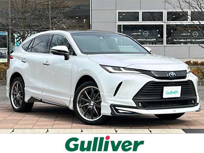 新着情報“ハリアーハイブリッドZ レザーパッケージ”2023年式プラチナホワイトパールマイカ入荷しました！