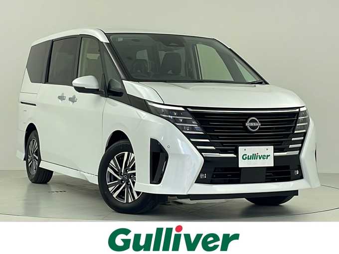 新着情報“セレナe－パワー ハイウェイスターV”2025年式プリズムホワイト入荷しました！