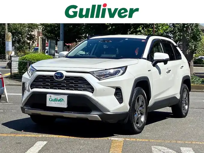 新着情報“ＲＡＶ４ハイブリットG”2019年式ホワイトパールクリスタルシャイン入荷しました！