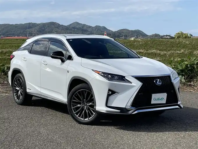 新着情報“ＲＸRX450h Fスポーツ”2016年式ホワイトノーヴァガラスフレーク入荷しました！