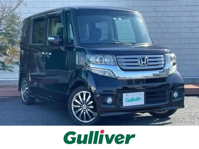 新着情報“Ｎ－ＢＯＸカスタム2トーンカラースタイル G特別仕様車ターボSSパッケージ”2015年式パープル入荷しました！