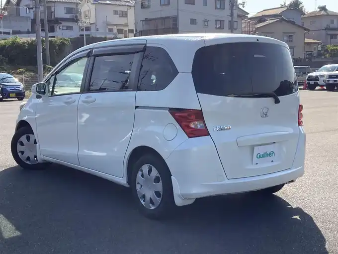 車両画像03