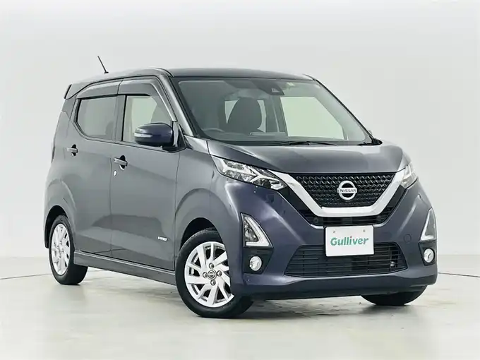 新着情報“デイズハイウェイスター X”2020年式プレミアムパープルP入荷しました！