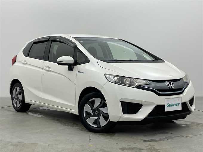 新着情報“フィットハイブリッドハイブリッド・Lパッケージ”2014年式プレミアムホワイトパール入荷しました！