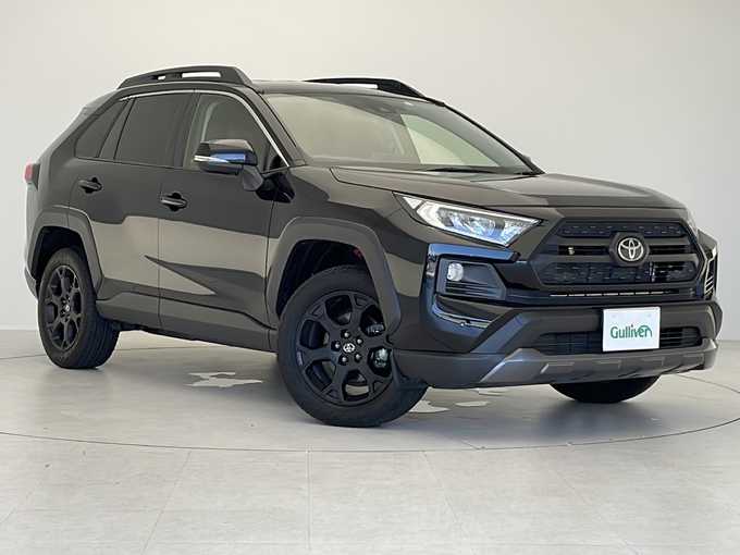新着情報“ＲＡＶ４アドベンチャー オフロードPKG”2021年式アティチュードブラックマイカ入荷しました！