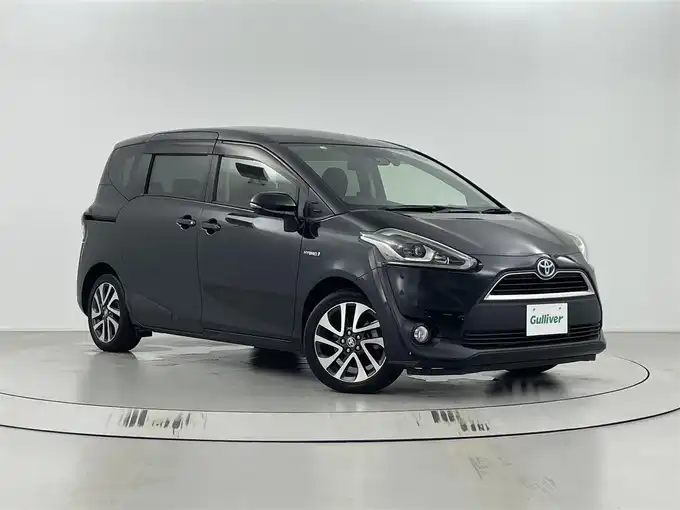 新着情報“シエンタハイブリッドG”2016年式ブラックマイカ入荷しました！