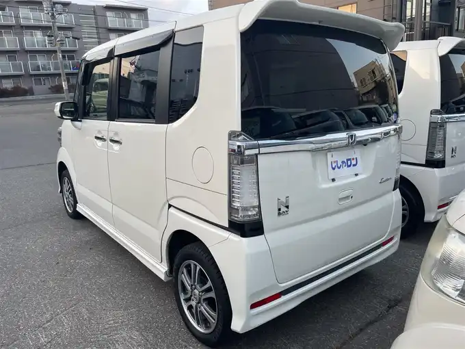 車両画像03