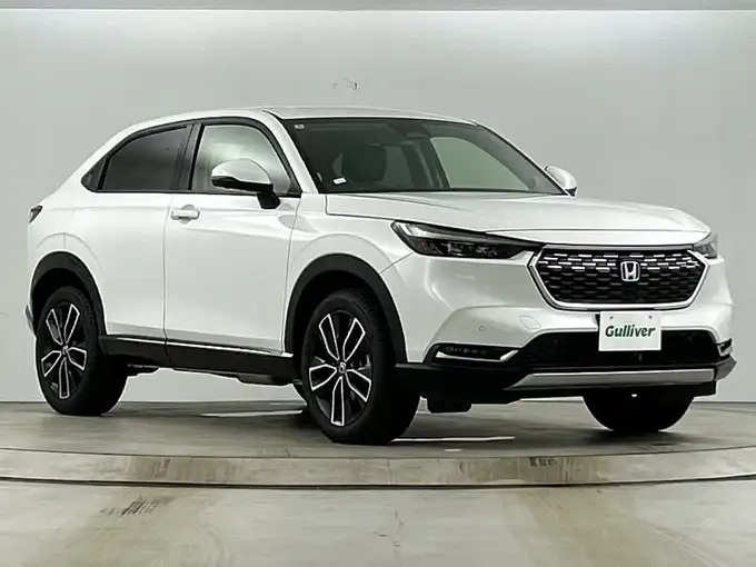 新着情報“ヴェゼルe:HEV Z”2024年式プラチナホワイトパール入荷しました！