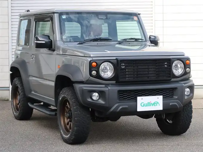 新着情報“ジムニーシエラJC”2020年式ミディアムグレー入荷しました！