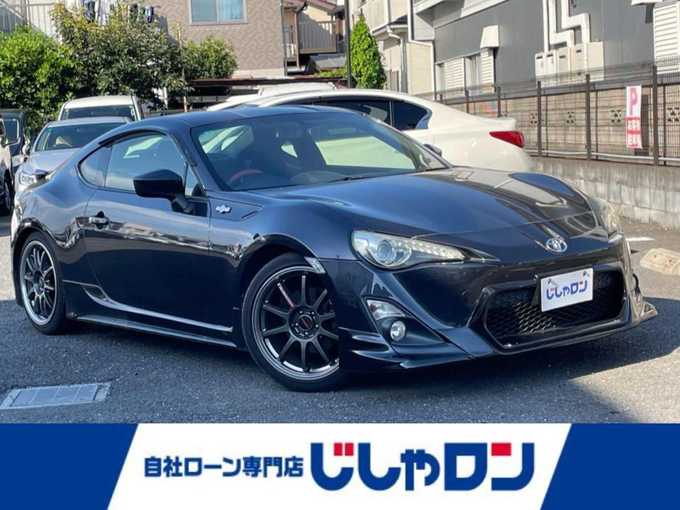 新着情報“８６GT”2013年式ダークグレーメタリック入荷しました！