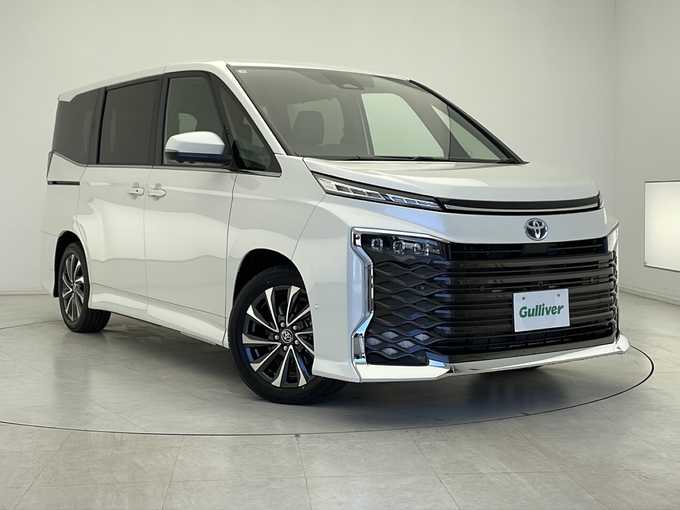新着情報“ヴォクシーハイブリッドS－Z”2025年式ホワイトパールクリスタルシャイン入荷しました！