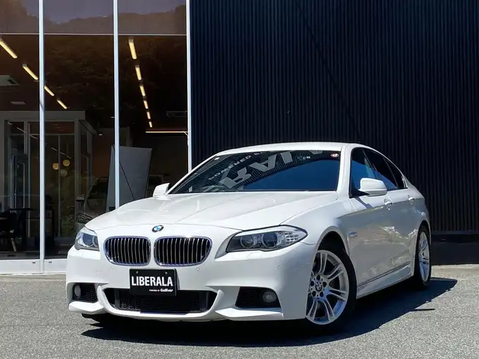 新着情報“５シリーズ535i Mスポーツパッケージ”2011年式アルピンホワイトⅢ入荷しました！