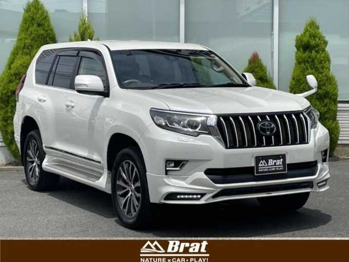 新着情報“ランドクルーザープラドTX Lパッケージ”2018年式ホワイトパールクリスタルシャイン入荷しました！